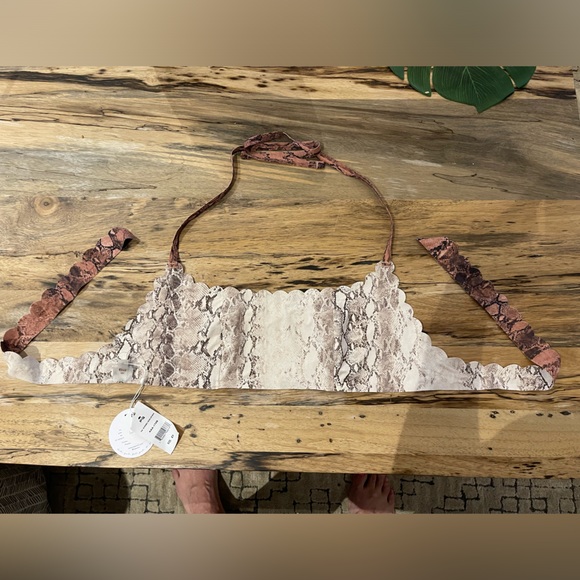 Pilyq reversible swimsuit SET YES BOTH PIECES FOR $30 - Picture 3 of 6